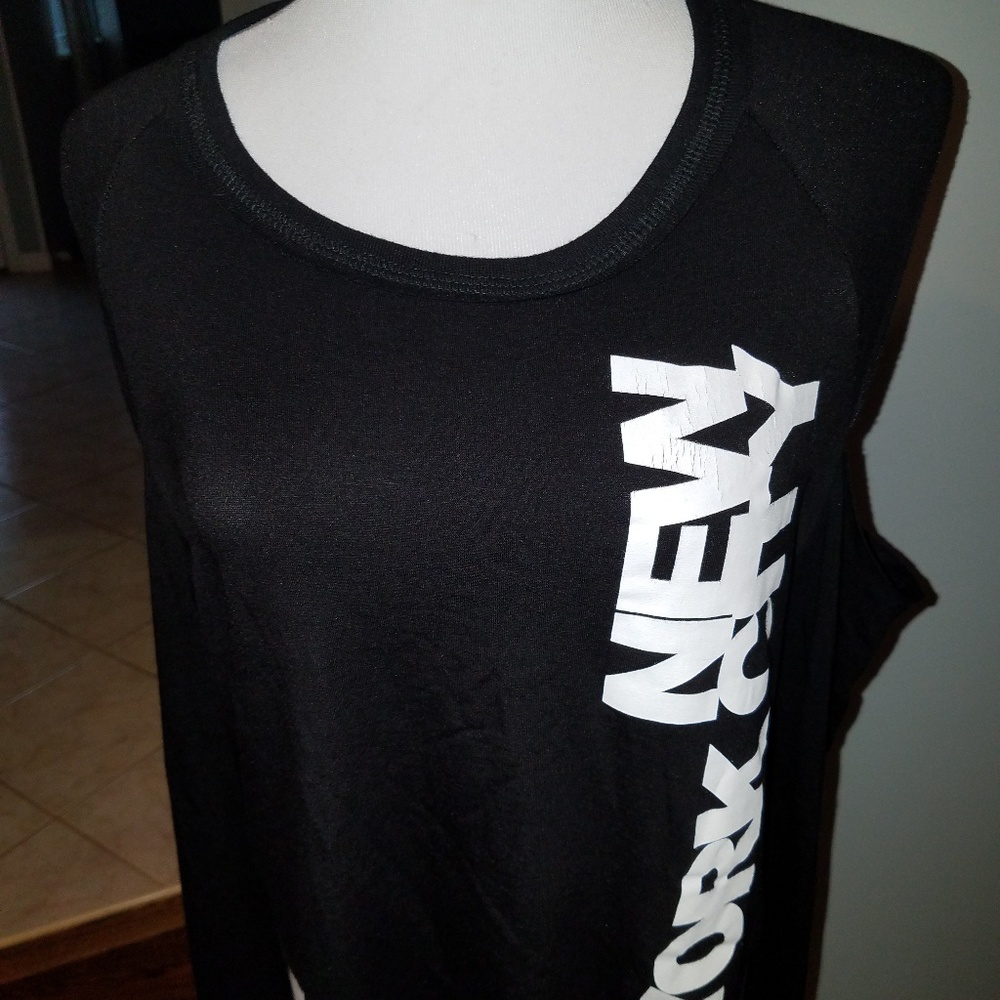 NWT "New York City" Cold Shoulder Project Social T